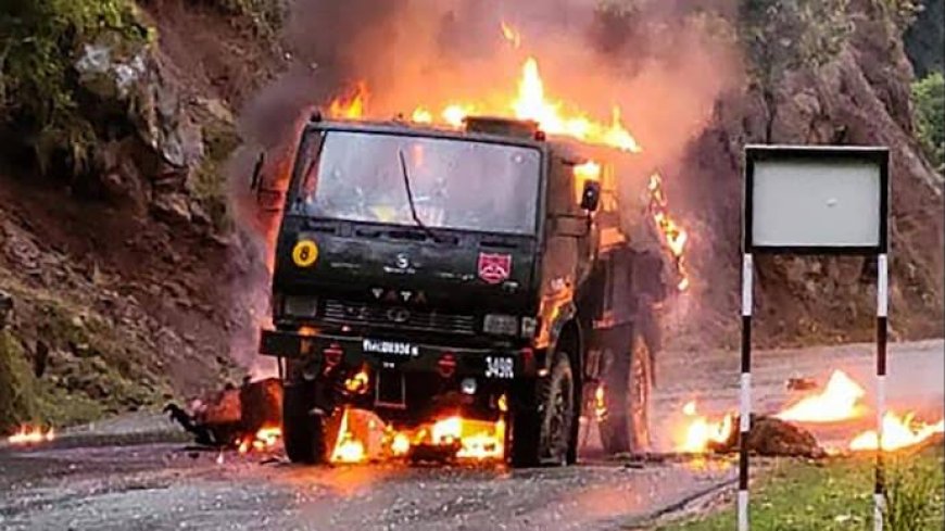 5 soldiers killed in J&K's Poonch as terrorists throw 'Grenades' at their vehicle