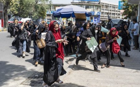 'Afghan workers will continue to work from home.. 'UN after Taliban ban on female workers