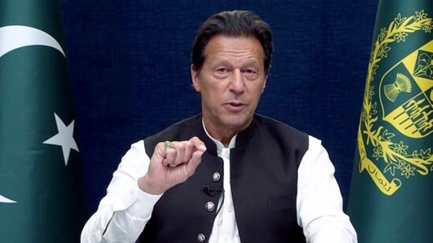 Imran Khan criticized the visit of Pakistani PM and Foreign Minister, said- 'The country is being insulted all over the world'
