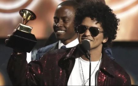 Israel-Hamas War: American singer Bruno Mars leaves for Israel, concert canceled after air attack