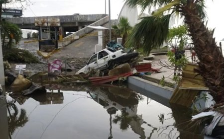 Hurricane Otis in Mexico: Hurricane Otis wreaks havoc in Mexico, 27 people dead so far; four missing