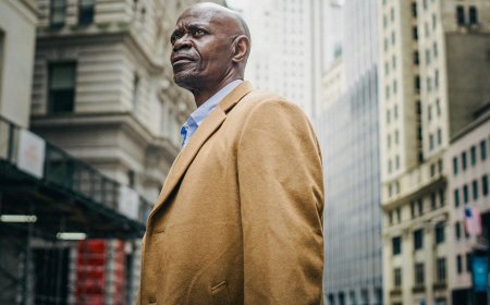 Oren Shabat Laurent Embarks on "100 Days, 100 City" Mission to Promote Education Across India