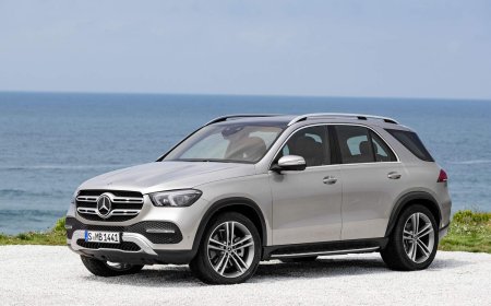 Mercedes-Benz GLE 300d launched in India; Read price, features and new details