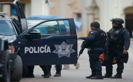 Police chief shot himself to avoid arrest in Mexico, many officers arrested in corruption case
