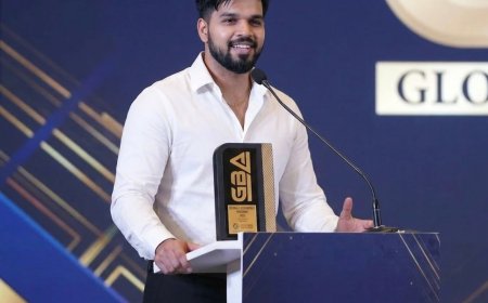 Young and Visionary : How Tarot Yash Bhargava Is Expanding Spiritual Guidance & Astrology Globally