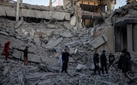 From steel plants to bridges, everything is destroyed... America and Israel launch a double attack on Iran, Tehran says it will receive a befitting reply.